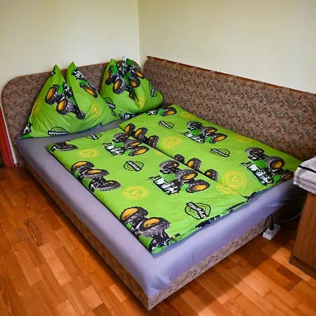 Pelikan Apartman, 60 Meter * Balatonbereny