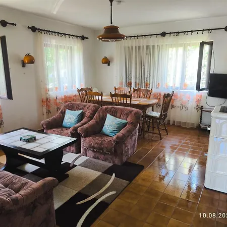 Διαμέρισμα Pelikan Apartman, 60 Meter